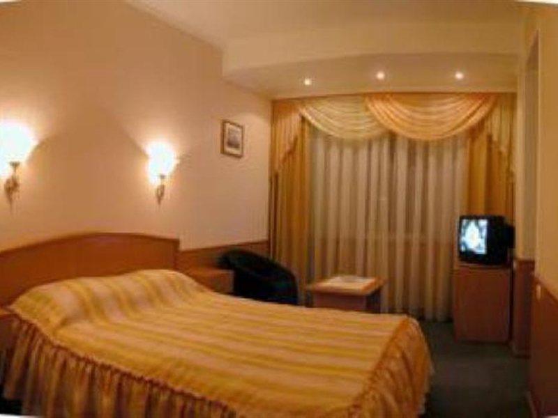 Codru Hotel Chisinau Exterior foto